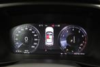 (2BUW361) VOLVO XC40, Gebruikt, Euro 6, Zwart, 5 zetels