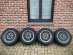 Pirelli BWA velgen met nieuwe banden., Ophalen, Band(en)