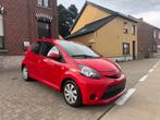 Toyota Aygo 1.0i benzine Airco 2013 gekeurd, Auto's, Toyota, Voorwielaandrijving, Euro 5, Stof, Zwart