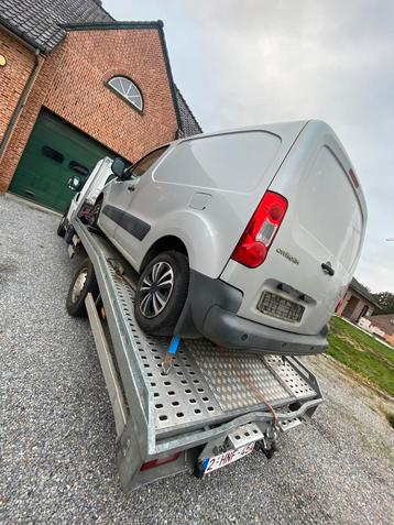 Takelwagen takeldienst sleepdienst 24/7 beschikbaar voor biedingen