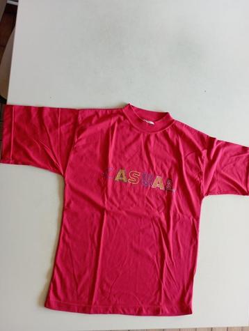 RODE T-shirt maat 140 beschikbaar voor biedingen