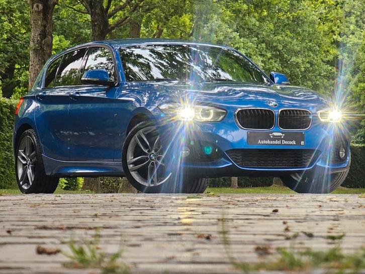 Bmw 118 ia 1 serie M PACK | AUTOMAAT | 18INCH BREEDSET, Auto's, BMW, Bedrijf, Te koop, 1 Reeks, ABS, Airbags, Airconditioning