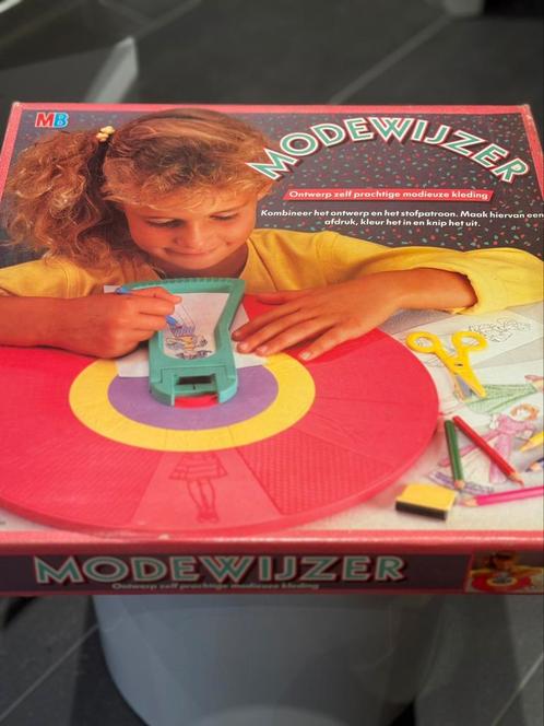 Modewijzer., Kinderen en Baby's, Speelgoed | Overig, Gebruikt, Jongen of Meisje, Ophalen