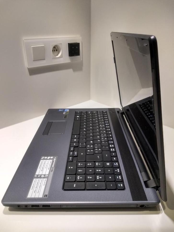 Laptops ( Acer HP Asus ), Computers en Software, Windows Laptops, Gebruikt, 17 inch of meer, HDD, Azerty, Ophalen of Verzenden