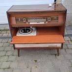 Meuble radio et tourne disque des années 50-60., Antiek en Kunst, Ophalen