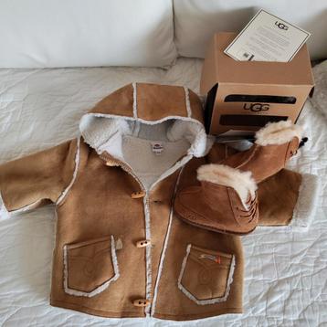 Joli ensemble d'hiver UGG et Absorba