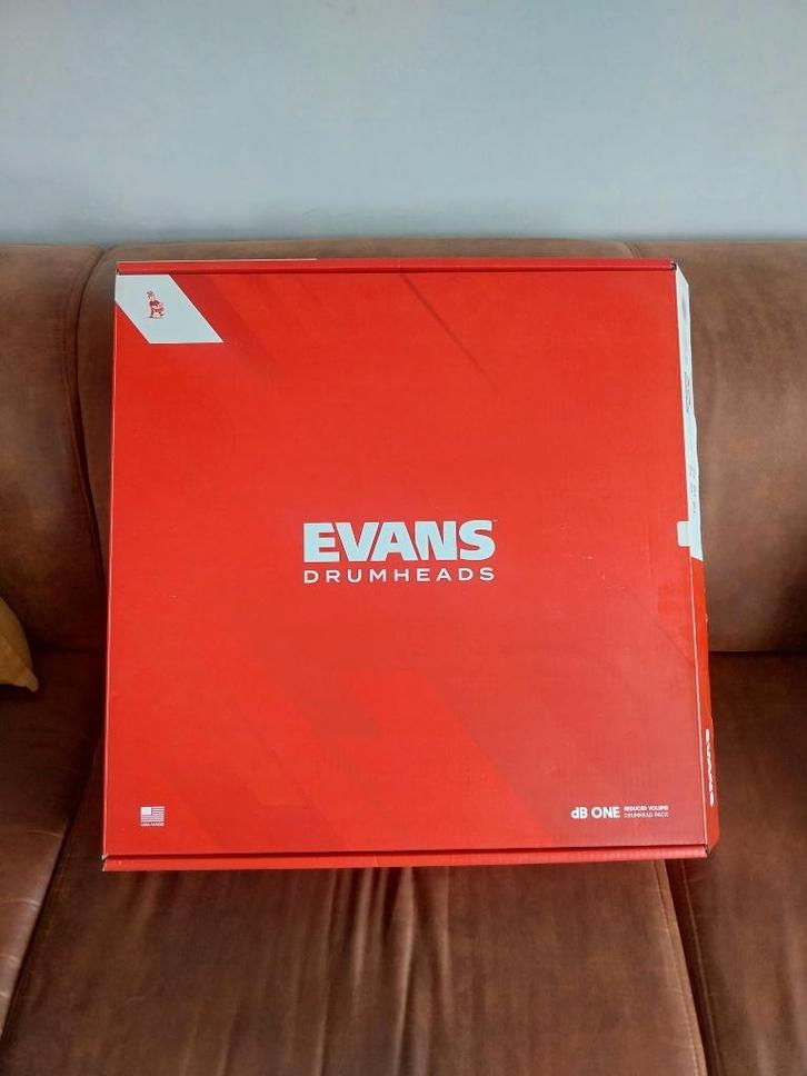 Evans Db One, gedempte slagvellen, Muziek en Instrumenten, Drumstellen en Slagwerk, Zo goed als nieuw, Overige merken, Ophalen of Verzenden