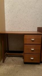 Vintage bureau, Ophalen, Zo goed als nieuw, Bureau