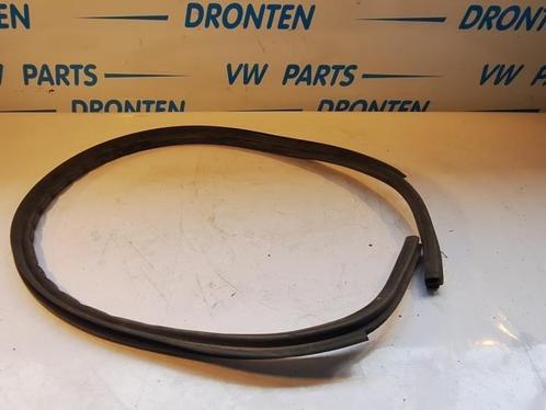 Motorkaprubber van een Volkswagen Caddy, Auto-onderdelen, Carrosserie, Volkswagen, Gebruikt, 3 maanden garantie, Ophalen of Verzenden
