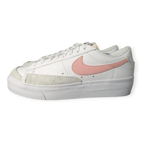 Nike Blazer Low Platform Pink Glaze - 40/42 - DJ0292-103, Kleding | Dames, Schoenen, Nieuw, Sneakers, Roze, Verzenden
