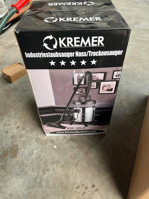 Industriële stofzuige/generator karcher/hogedruk met benzine, Doe-het-zelf en Bouw, Reinigingsmachines, Nieuw, Ophalen