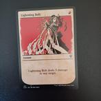 Lightning Bolt (C) | Commander Legends II, Hobby en Vrije tijd, Ophalen of Verzenden, Zo goed als nieuw, Losse kaart