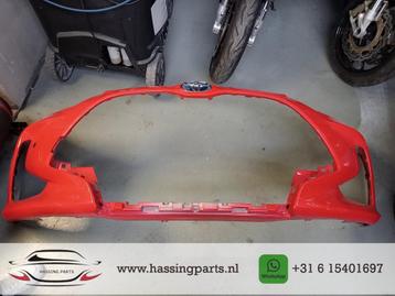 TOYOTA YARIS 4 VOORBUMPER BUMPER ORIGINEEL beschikbaar voor biedingen