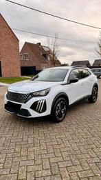 Peugeot 2008 Hybrid 145 E-DSC Allure / Automaat / Nieuw, Auto's, 1199 cc, Leder en Stof, 5 zetels, 5 deurs