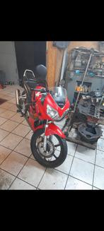 Honda Cbr 125, Motoren, 11 kW of minder, 1 cilinder, Minimaal motorrijbewijs A1, Sport