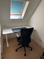 IKEA bureau en stoel, Huis en Inrichting, Bureaus, Ophalen, Zo goed als nieuw, Bureau