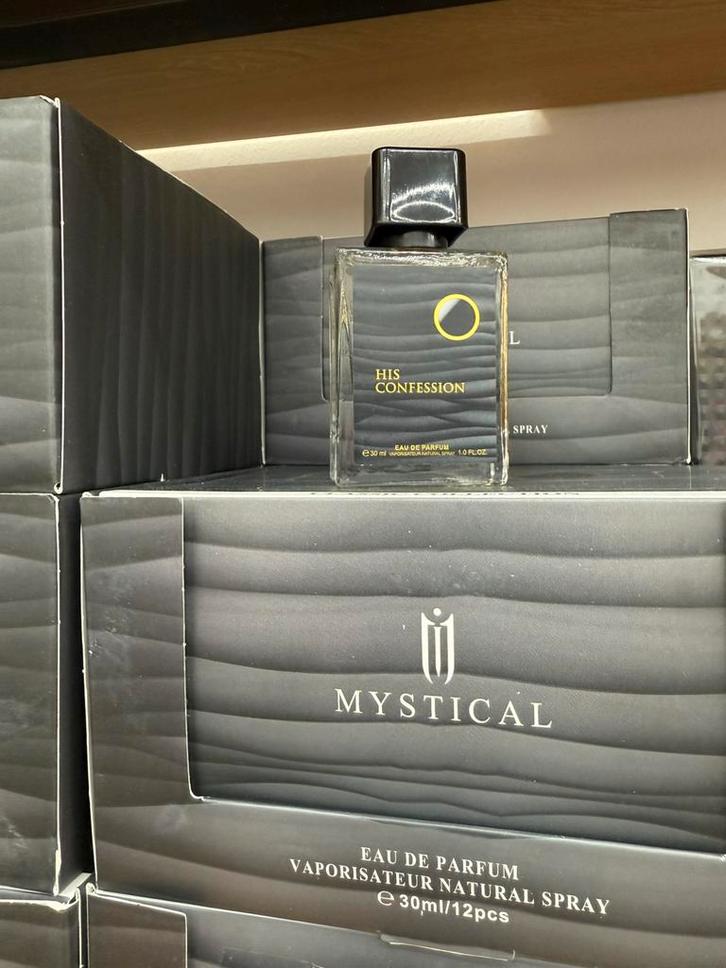 His confession eau de parfum, Tuin en Terras, Bubbelbaden en Hottubs, Zo goed als nieuw, Ophalen of Verzenden