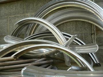 vintage velo  pieces beschikbaar voor biedingen