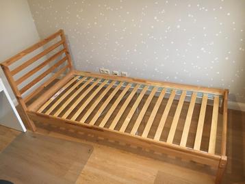 TARVA IKEA-bed, grenen, 90 x 200 + boxspring voor 50€