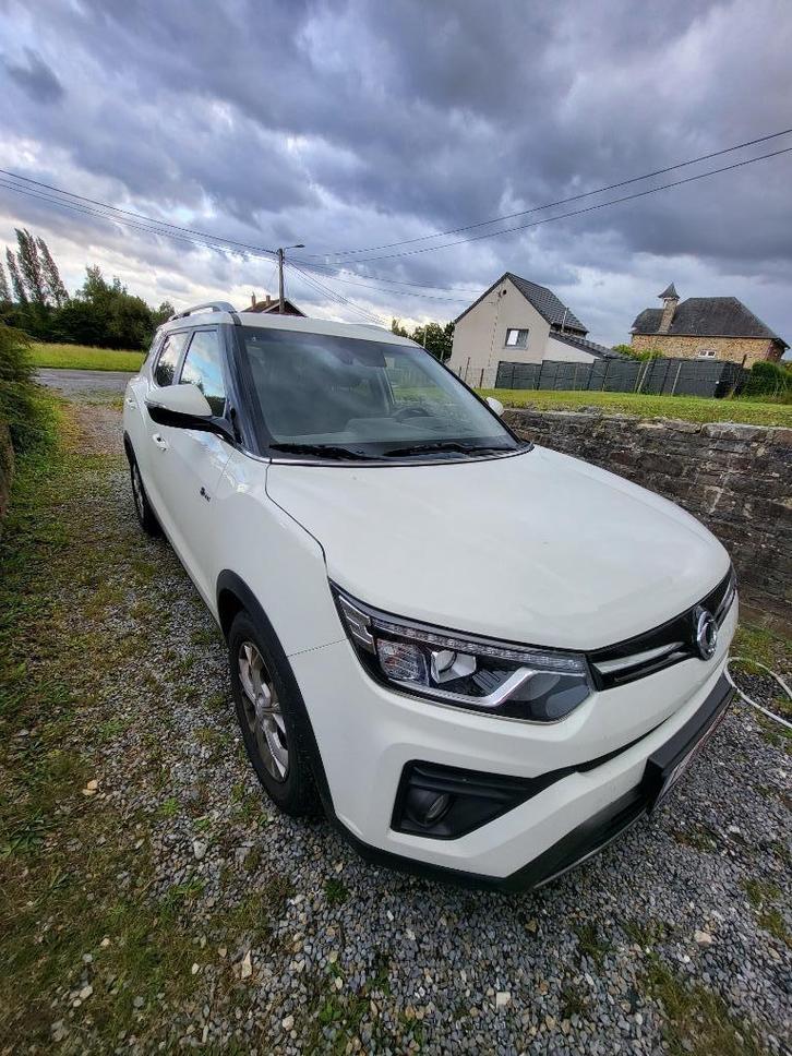 GRAND Tivoli met bijna 2 jaar fabrieksgarantie, Auto's, SsangYong, Particulier, Tivoli, ABS, Achteruitrijcamera, Airbags, Airconditioning