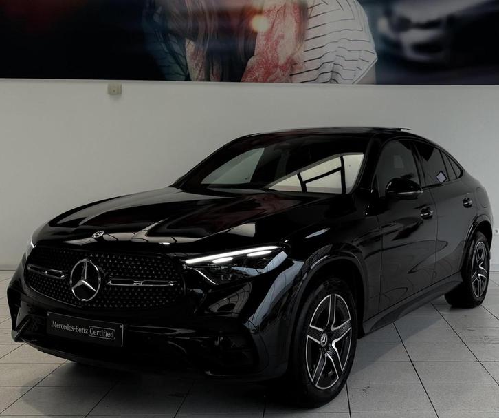 Mercedes-Benz GLC-Klasse 300 DE 4MATIC Coupé AMG Line | Pan, Auto's, Mercedes-Benz, Bedrijf, Te koop, GLC Coupé, 360° camera, 4x4