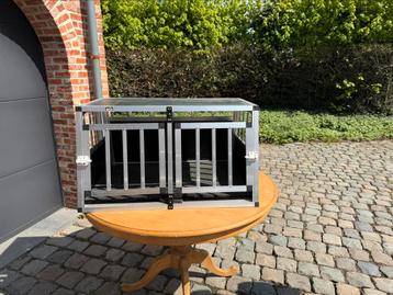Hondenkennel auto, Enlèvement, Comme neuf