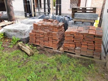 Tegelpannen, Doe-het-zelf en Bouw, Ophalen, Zo goed als nieuw