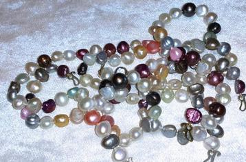 lot kralen 3 strengen multicolor zoetwaterparels +-7-10mm beschikbaar voor biedingen
