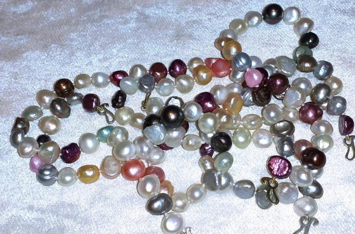 lot kralen 3 strengen multicolor zoetwaterparels +-7-10mm, Hobby en Vrije tijd, Kralen en Sieraden maken, Nieuw, Kraal, Verzenden