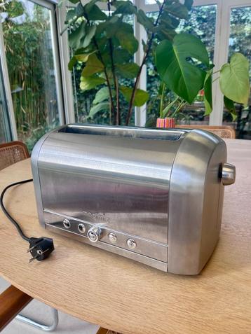 Magimix Classic Toaster 4 Sneden in goeie staat beschikbaar voor biedingen