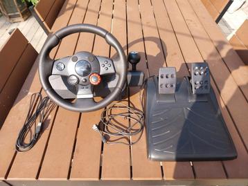 Logitec DriveForce GT PS2/PS3 + différents contrôleurs, Enlèvement, Utilisé