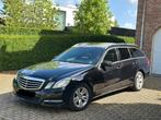 Mercedes-Benz E220 Diesel Xenon Automaat Full option, Auto's, Mercedes-Benz, Automaat, Euro 5, Achterwielaandrijving, Zwart