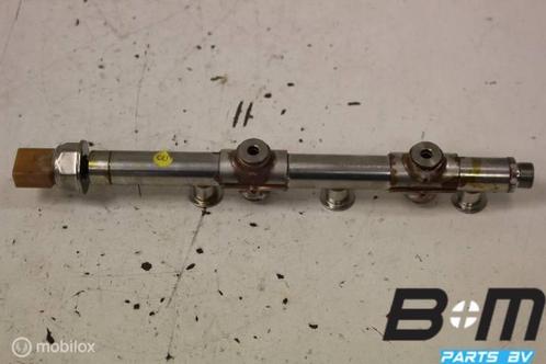 Brandstofrail met sensor Volkswagen Golf 7 04E133320C, Auto-onderdelen, Motor en Toebehoren, Gebruikt
