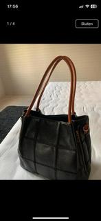 Schoudertas, Handtassen en Accessoires, Tassen | Damestassen, Ophalen of Verzenden, Zo goed als nieuw, Zwart
