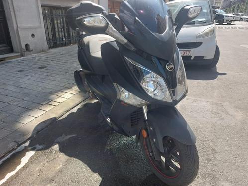 SYM 2015 GTS 125cc sportscooter, Fietsen en Brommers, Scooters | SYM, Gebruikt, Overige modellen, Klasse B (45 km/u), Benzine