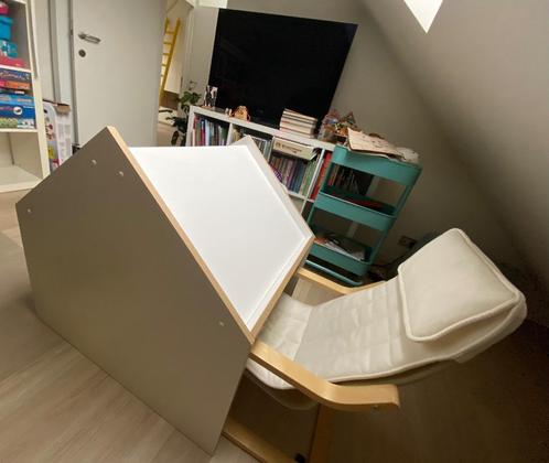 Kindertafel tekentafel huisje, Doe-het-zelf en Bouw, Tekentafels, Zo goed als nieuw, Minder dan 130 cm, Ophalen