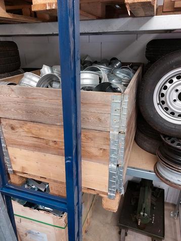 Boxpallet hulpstukken spirobuis beschikbaar voor biedingen