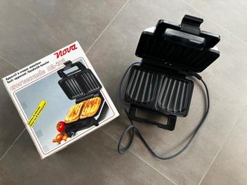 Nova croque monsieur machine beschikbaar voor biedingen