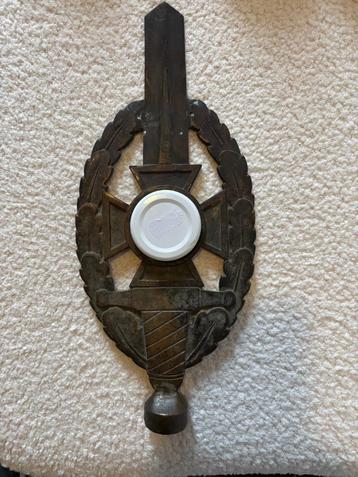 NSKOV Fahnenspitze beschikbaar voor biedingen