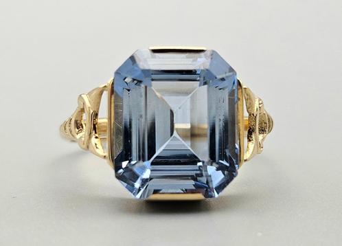 Gouden antieke Art Deco ring met edelsteen topaas. 2024/336., Handtassen en Accessoires, Antieke sieraden, Ring, Goud, Met edelsteen