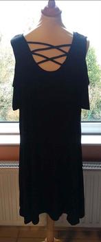zwart kleed open schouders, Vêtements | Femmes, Robes, Enlèvement ou Envoi, Taille 42/44 (L), Noir