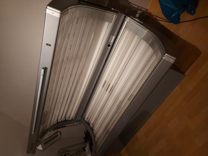 Vandeput full option solarium, Elektronische apparatuur, Zonnebanken en Gezichtsbruiners, Gebruikt, Zonnebank dubbelzijdig, 15 lampen of meer