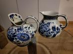 2 delft blauwe schenkkannen, Antiek en Kunst, Antiek | Keramiek en Aardewerk, Ophalen