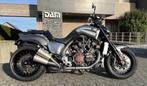 Vmax 1700, Naked bike, 1700 cm³, 4 cylindres, Particulier