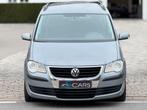 Vw Touran 1.4i ** Automaat ** 7 Plaatsen ** Airco **, Auto's, Monovolume, 4 cilinders, 7 zetels, Bedrijf