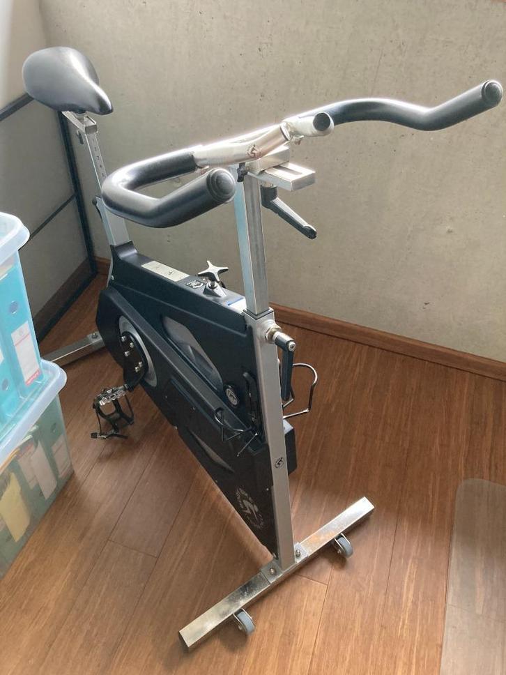 Professionele spinningfiets Body Bike – indoor cycle, Sport en Fitness, Fitnessapparatuur, Gebruikt, Spinningfiets, Ophalen