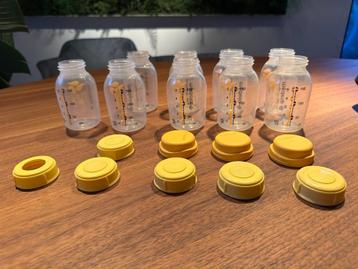 9 melkflessen Medela  - 150cc beschikbaar voor biedingen