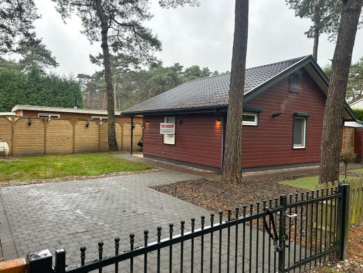 Mooie ruime chalet met cv permant wonen: Camping Parelstrand, Immo, Buitenverblijven te koop