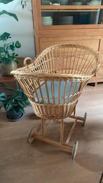 Rotan wieg, Kinderen en Baby's, Babywiegjes en Ledikanten, Ophalen, Gebruikt, Wieg