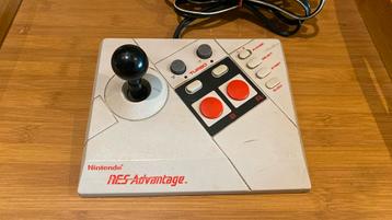 Nes Advantage Nintendo 1987 beschikbaar voor biedingen